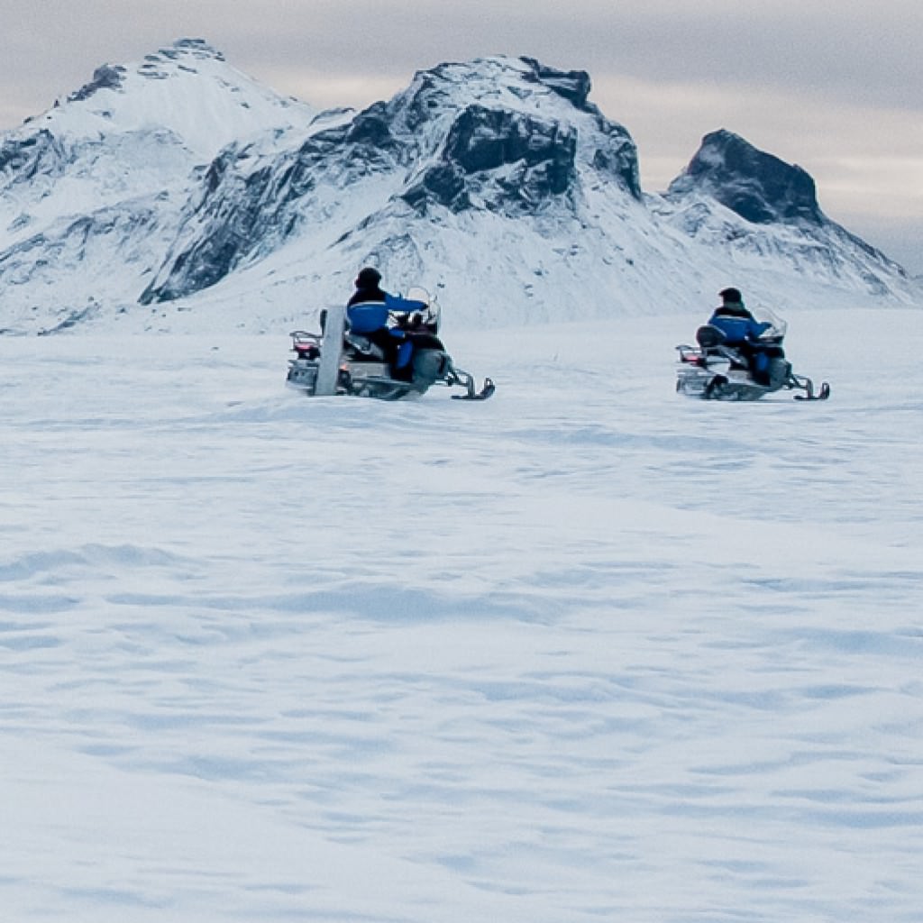 Golden Circle by Jeep & Snowmobile (Pearl Tour)