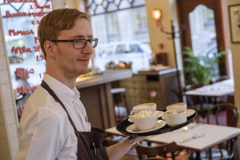 Tipping Culture in Iceland