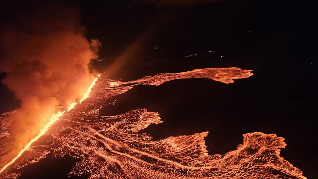Reykjanes Eruption November 2024